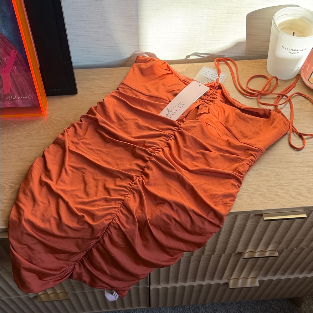 NWT oh Polly Ruched Sleeveless Dress